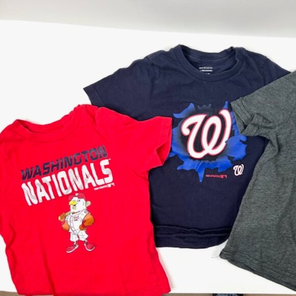 3 Offical Washington Nationals T-Shirts - Picture 2 of 11